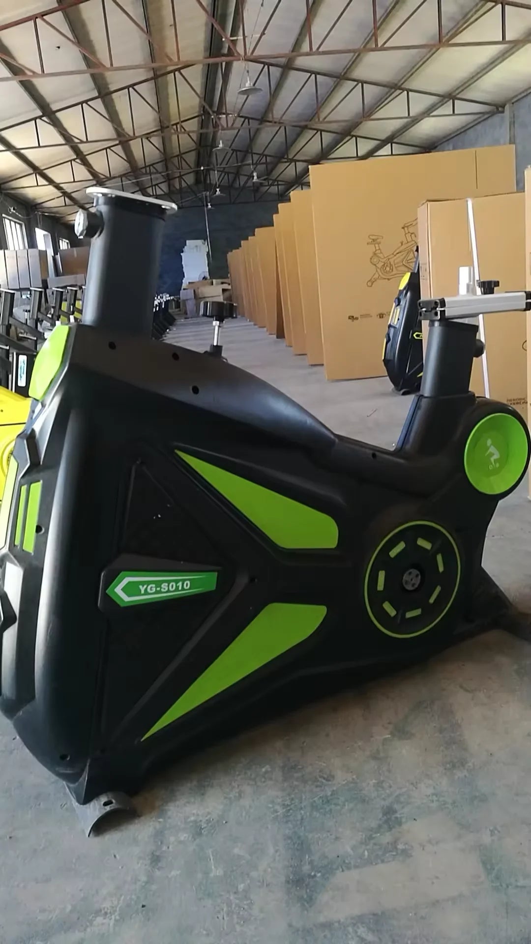 Commercial Spinning Bike Stationary Indoor Cycling Exercise Bike