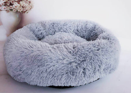 Cozy Round Plush Dog Bed – Soft, Washable & Perfect for Small Dogs